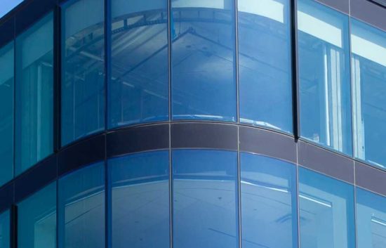 قسم الواجهات الزجاجية